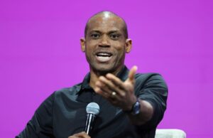 UNITY CUP FALL-OUT: Sunday Oliseh Stays Silent On Scorecard For Eric Chelle