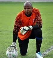 Former Super Eagles Goalkeeper Ikechukwu Ezenwa Rewards Best NPFL Goalkeepers and Trainers with Cash Prizes