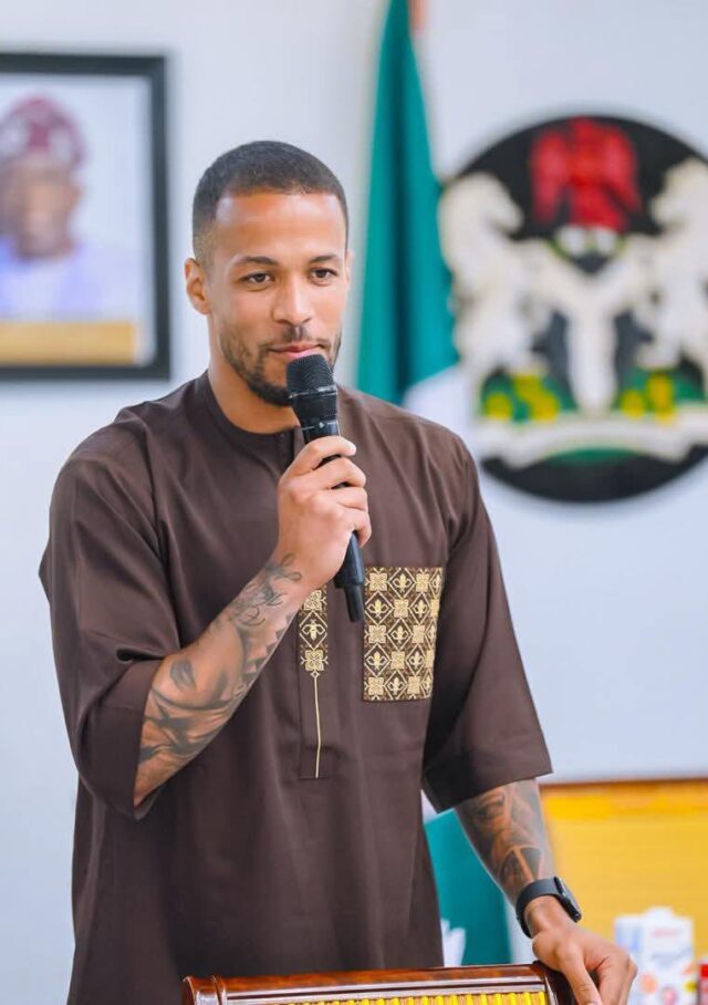 Troost-Ekong Showers Praises On Victor Osimhen, Mikel Obi