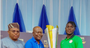 Hon. Kunle Soname Rewards Remo Stars’ Historic Season with Over ₦40M and a Brand-New Car