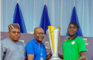 Hon. Kunle Soname Rewards Remo Stars’ Historic Season with Over ₦40M and a Brand-New Car