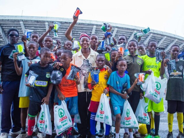 Super Falcons’ Midfielder Deborah Abiodun Makes Surprise Donations To Kids At Lagos National Stadium