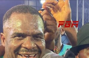 Ibeabuchi Stuns Afinni with TKO Victory, Marks Triumphant Return to Boxing After 25 Years