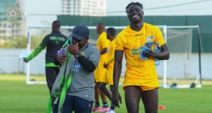 Former Shooting Stars Forward Samuel Ayanrinde Seals Move to Kenyan Champions Police FC