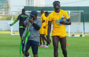 Former Shooting Stars Forward Samuel Ayanrinde Seals Move to Kenyan Champions Police FC