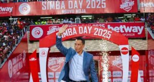 Simba Coach Fadlu Davids Confirms Exit After CAF Clash, Linked With Raja Casablanca Move