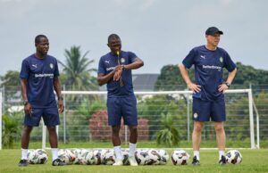 Zimbabwe Assistant Coach Takesure Chiragwi Resigns After Slapping Player Ahead of Bafana Bafana Clash