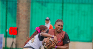 Ikan Sports’ Gift Clinton Reflects on Week 3: “It’s a Marathon, Not a Sprint” as Showtime Flag Football Heats Up