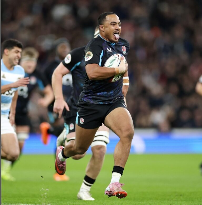 Max Ojomoh Takes Over His Dad’s Big Shoes In England's Rugby Team ...