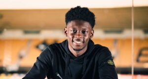 Temple Ojinnaka Showered With Superlatives By Shrewsbury Town’s Coach