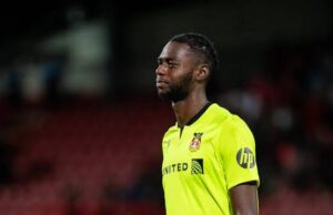 Okonkwo Shines as Wrexham Claim Gritty Away Win at Sheffield Wednesday