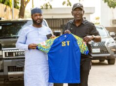 SSA Adeyinka Adeboye Presents Smart City FC Jersey to Seyi Tinubu, Signals Strong Push for Grassroots Football