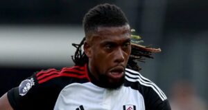 Carragher Hails Alex Iwobi as a ‘Manager’s Dream’
