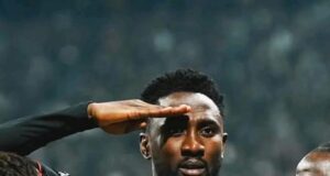 Ndidi Pays Tribute to Late Father as Beşiktaş Cruise Past Göztepe