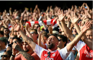 Arsenal FC Fans: How Supporting The Club Becomes a True Passion