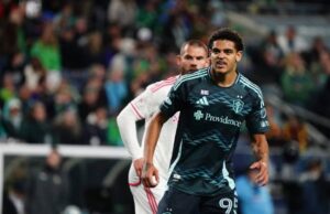 Osaze De Rosario Provides Sensational Assist In Victory For Seattle Sounders