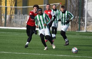 Pick Poland, Not Nigeria: Omoniyi Olajide Told To Follow Emmanuel Olisadebe’s Example