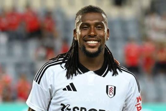 Iwobi Battle Raya, Bruno Fernandes for EPL Player of the Month Award