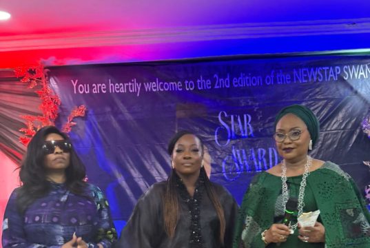 Akeredolu Hails Yetunde Olopade as Trailblazer in Sports Marketing at Newstap/SWAN 5-Star Awards