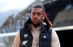 Alex Iwobi Says Arsenal’s Players Are Under Pressure To Win EPL Title