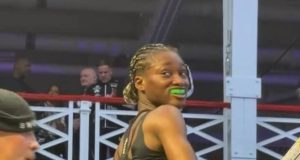 Elizabeth Oshoba Shows Class KO Arnell to Extend Perfect Record in UK
