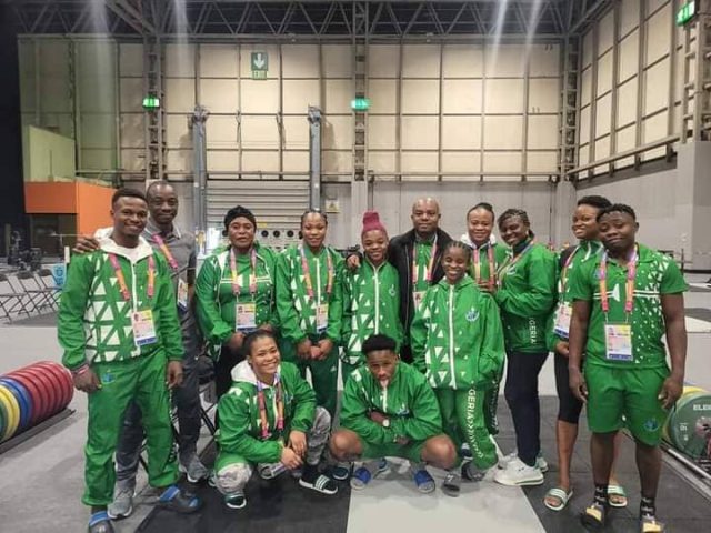 Weightlifting contingent