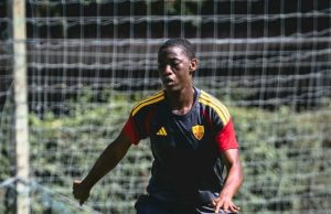 ‘Gladiator’ Shukurat Oladipo Returns to AS Roma Training After Award-Winning Season