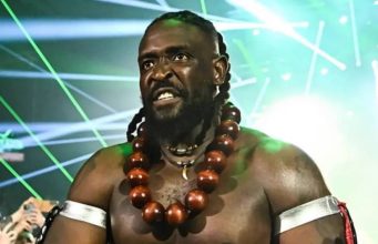 Oba Femi Survives Hostile Gang-up From Bitter Rivals At World Wrestling Entertainment