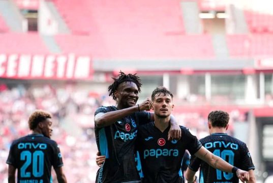Nwaiwu Scores First Goal of Season as Trabzonspor Thrash Samsunspor 3-0 Despite Red Card