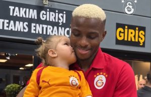 Osimhen Melts Hearts With Sweet Moment With Galatasaray Fan